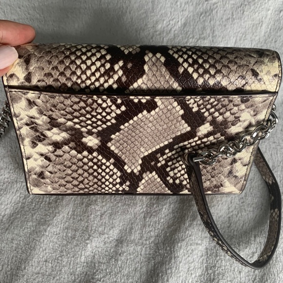 Michael kors crossbody bag - Picture 4 of 8